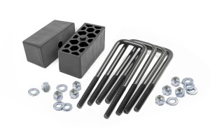 GMC Sierra 1500 Suspension Lift Kit - Rear - Rough Country - 2.5 Inch Block & U-Bolt Kit - '99-'24